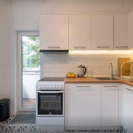 Authentic 2bdr In Center Apartment Sofia