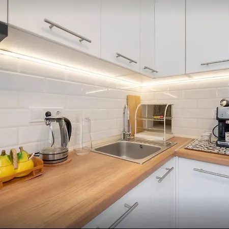Authentic 2bdr In Center Apartamento